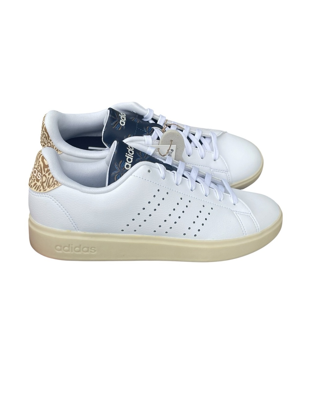 Adidas Advantage 2.0 Women’s Fashion Sneakers, Size 8.5, NWT